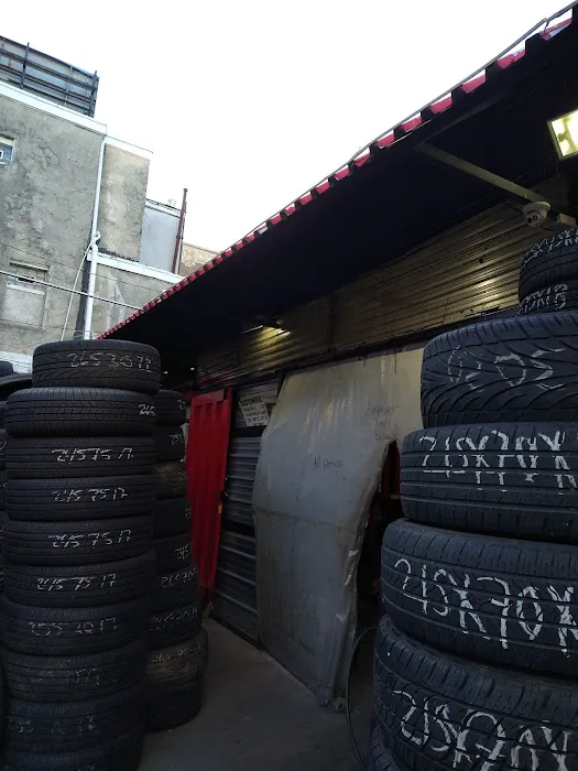 Díaz Tire 6
