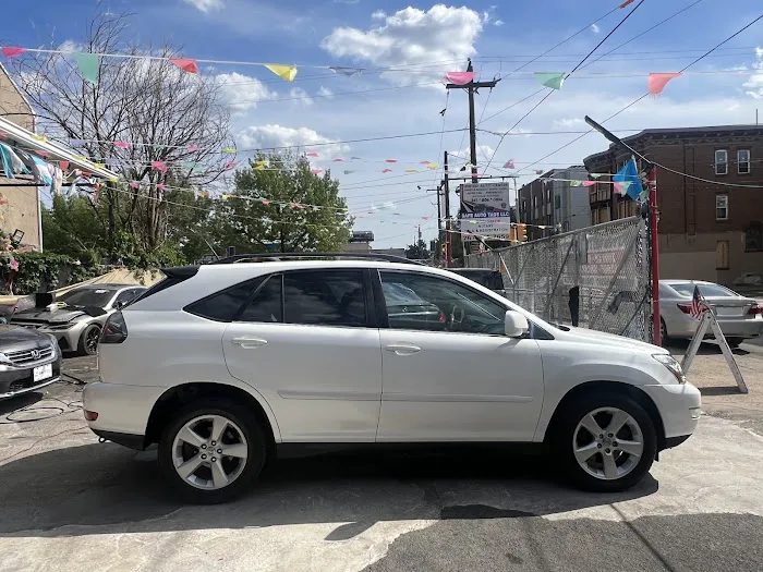 United auto center 1