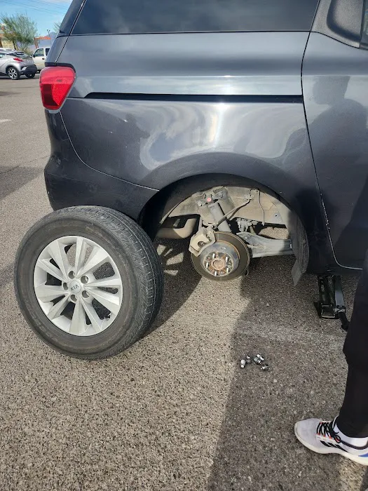 Benny’s Commercial Tires & Roadside Assistance LHC 7