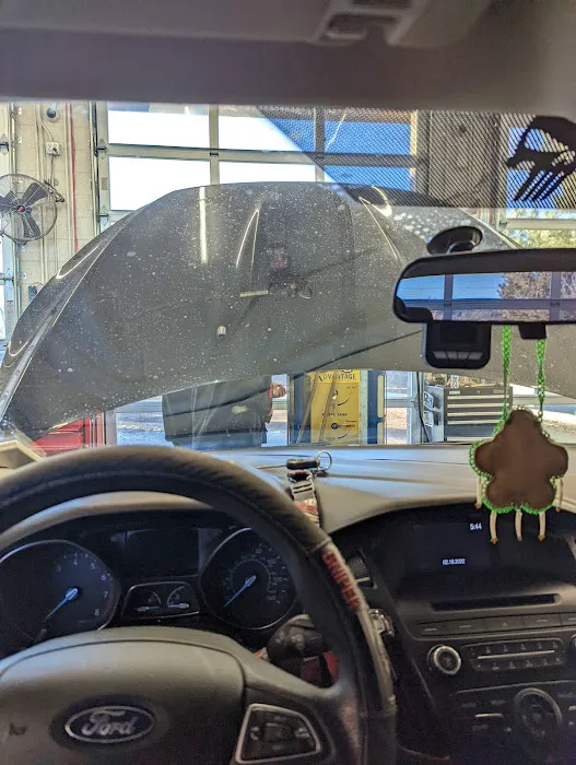 Valvoline Instant Oil Change 9