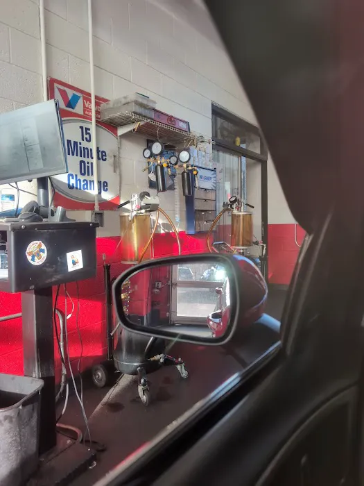 Valvoline Instant Oil Change 6