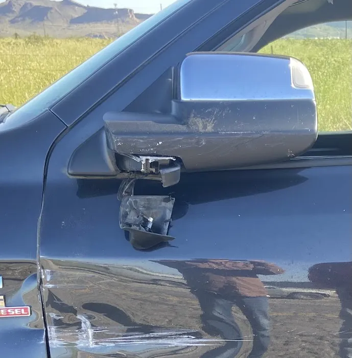 Chris' Auto Body 5