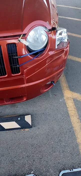Chris' Auto Body 9