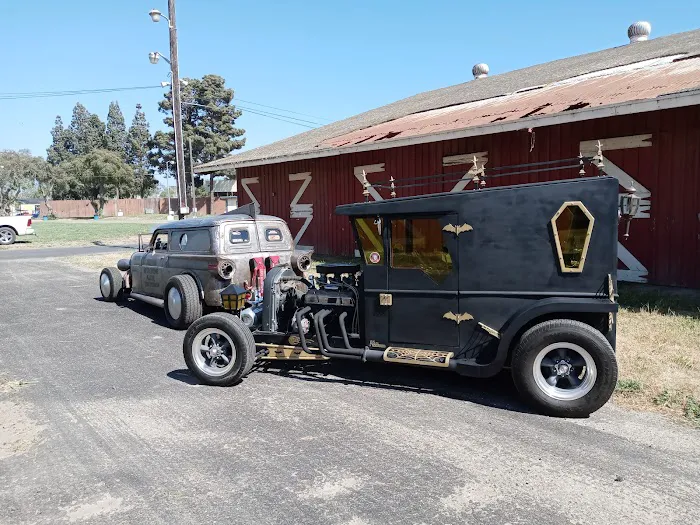 Earls Hot Rod Shop 0