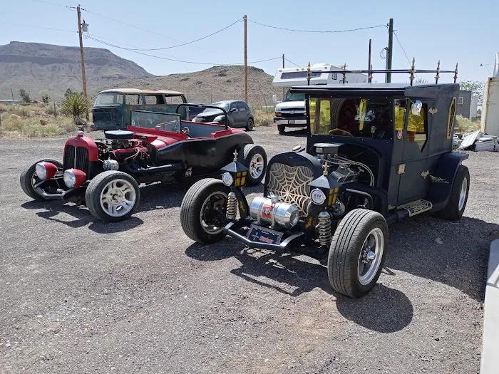 Earls Hot Rod Shop 8