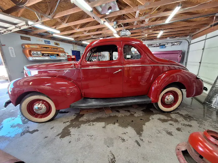 Golden Valley Collision and Customs 7