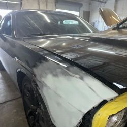 Diamond Collision and Performance Center ico