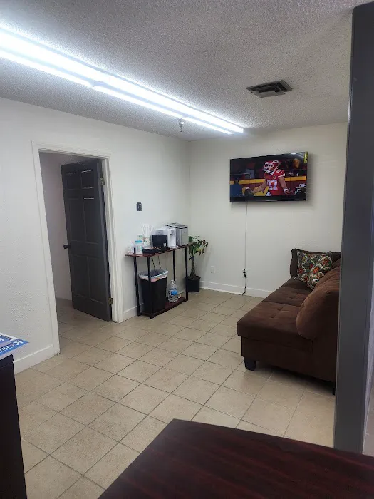 Master Collision Center 5