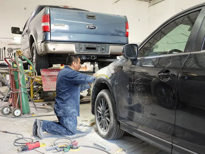 Hi Star Auto Center LLC 9