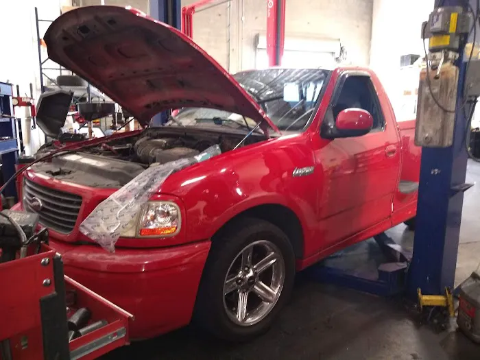 Exclusive Automotive 0