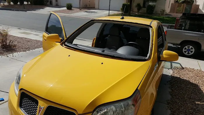 ROYAL TINT-AUTO GLASS & POWER WINDOW REPAIR 8
