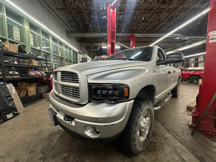 Sin City Diesel & Offroad 6