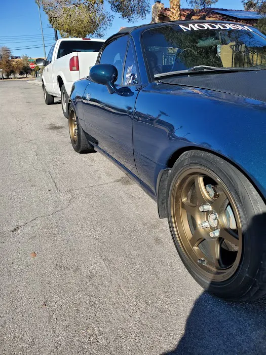 Maaco Auto Body Shop & Painting 9