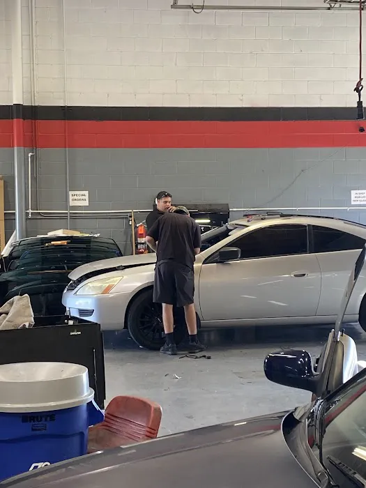 Clear Quality Auto Glass 1