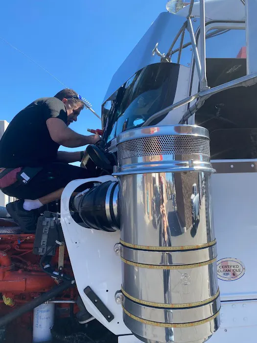 Clear Quality Auto Glass 7