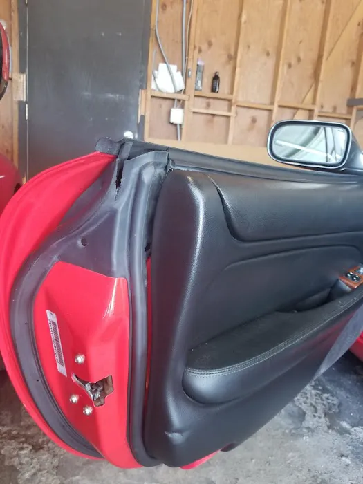 Desert Oasis European Auto Service & Repair 7
