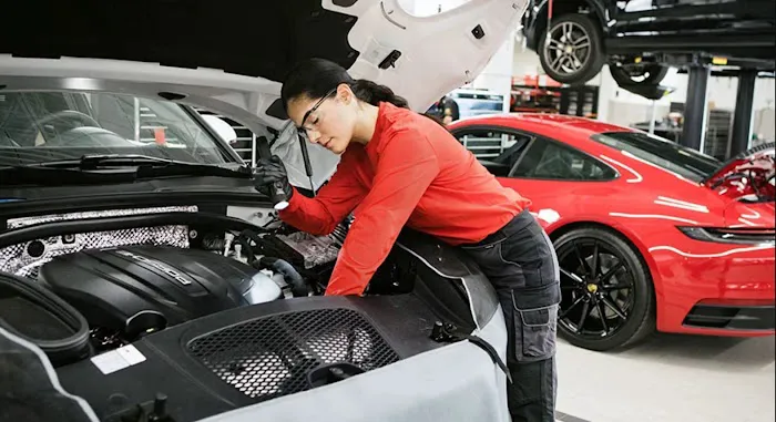 Gaudin Porsche Service Department 2
