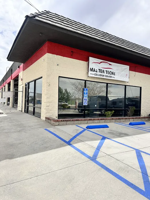 Master Techs Collision Center Hesperia 1
