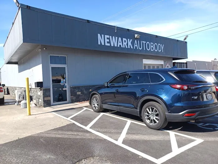 Newark Autobody Collision And Glass 4