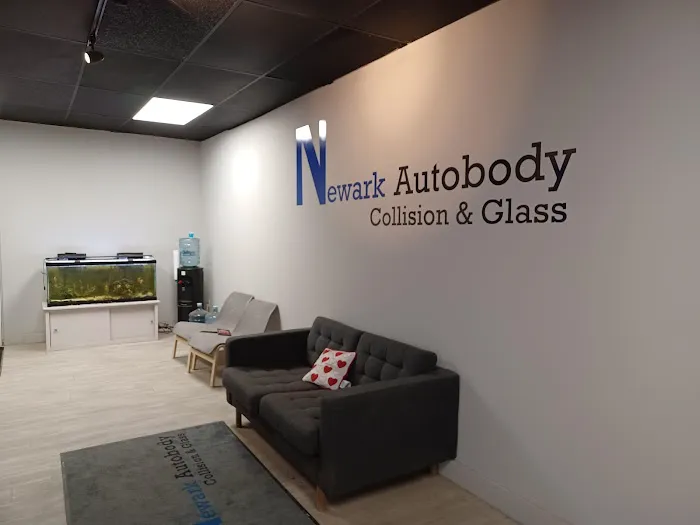 Newark Autobody Collision And Glass 1