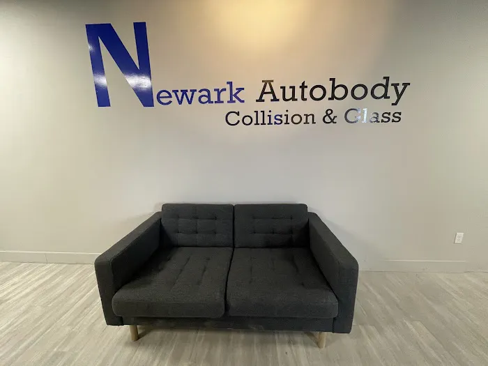 Newark Autobody Collision And Glass 9
