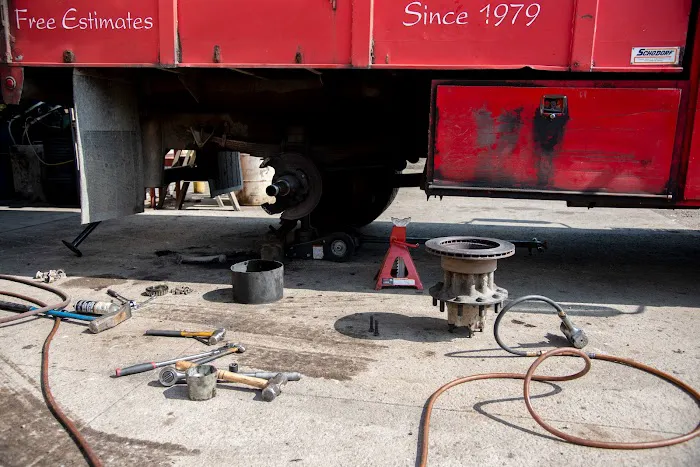 Eastern Truck & Trailer 8