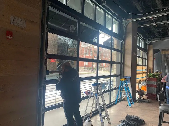 Applied Solar Technologies 8