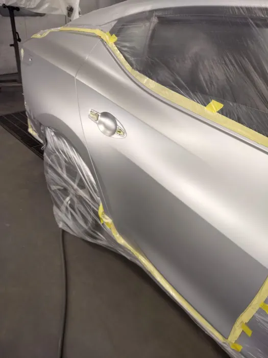 G & M Body And Paint Shop 9