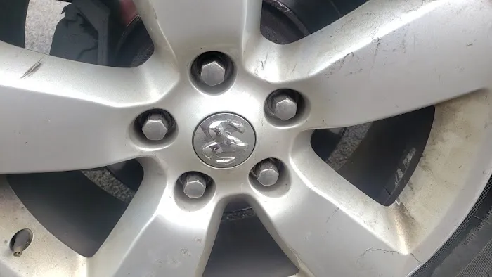 K B Automotive 0