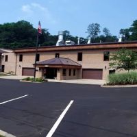 Baker's Collision | Glass | Service Centers