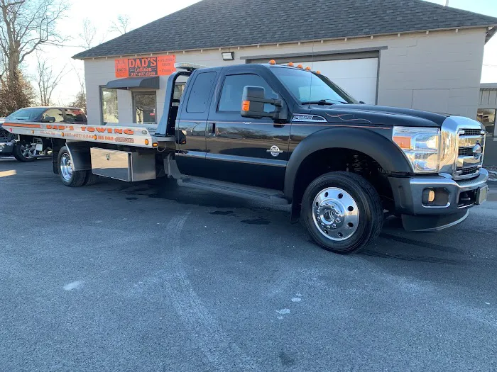 Dads Collision & Towing 0