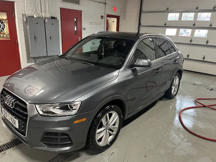 Grismer Tire & Auto Service Center 0