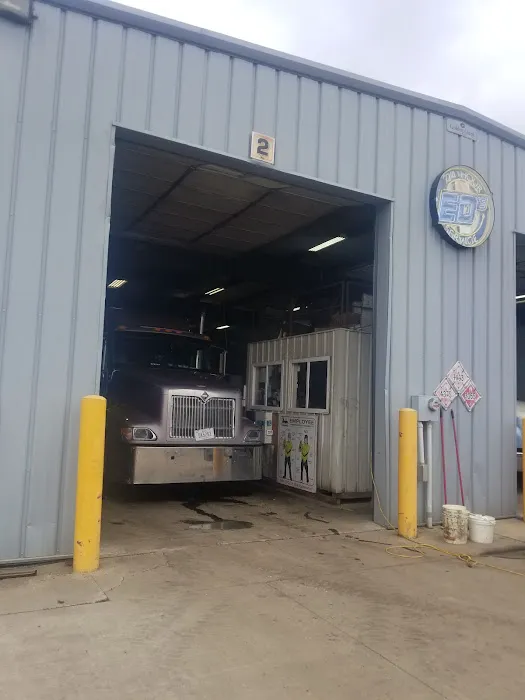 Dick's Auto Salvage 2
