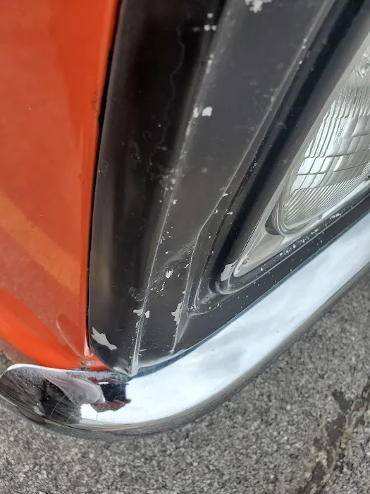 Lane & Kenny Body Shop 8