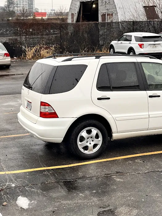 Lane & Kenny Body Shop 7