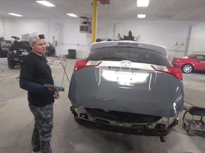 Lane & Kenny Body Shop 6