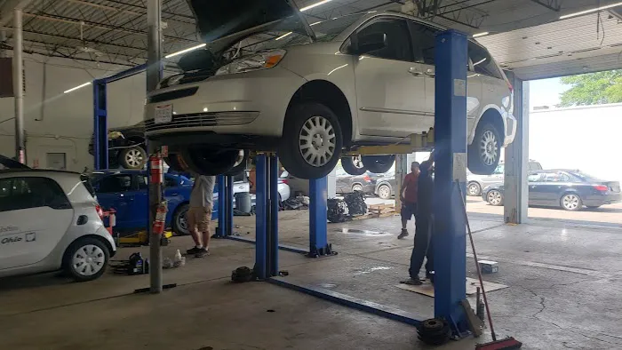 Agustin Auto Services 8