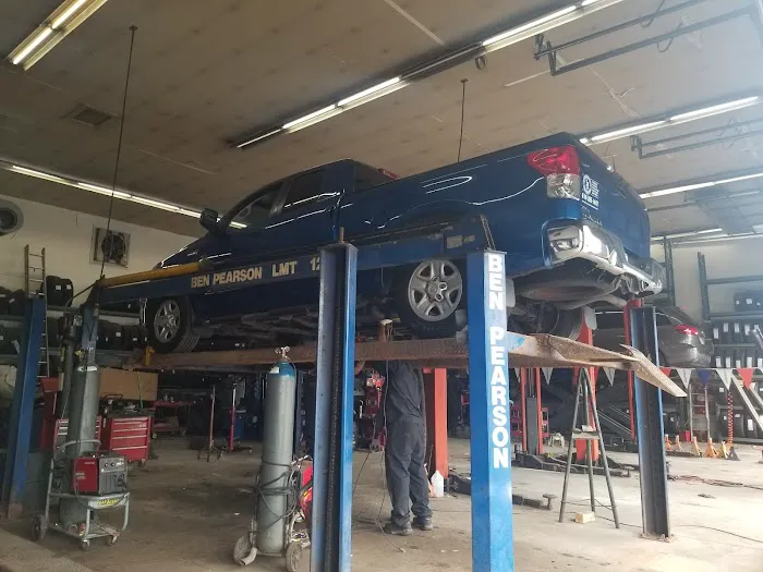 Buckeyes Muffler and Brake Shop 0