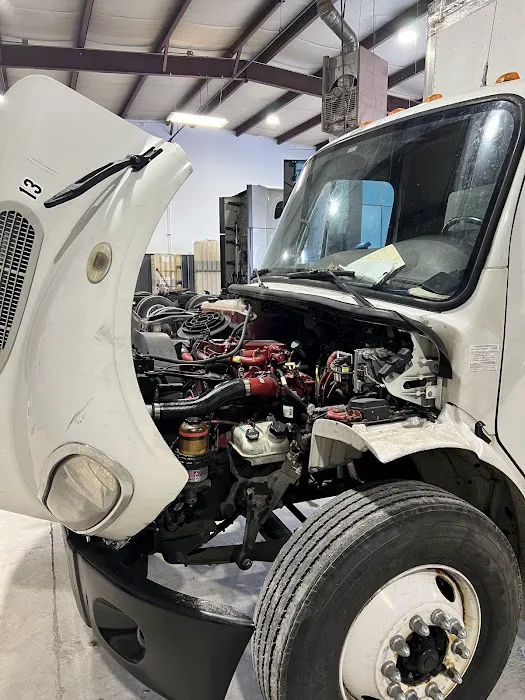 FleetBarn (Truck Trailer Repair) 0