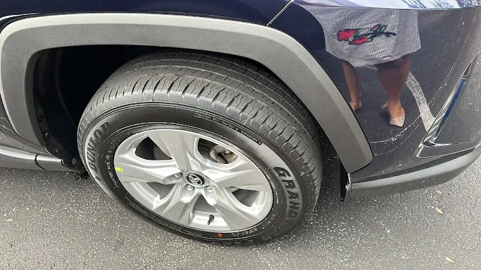 CARSTAR Collision Center Columbus East 4
