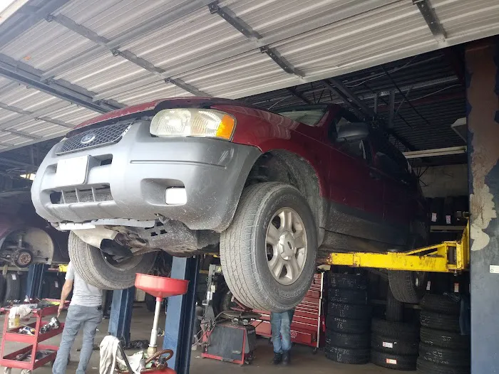 Kurdo Used & New Tires 4