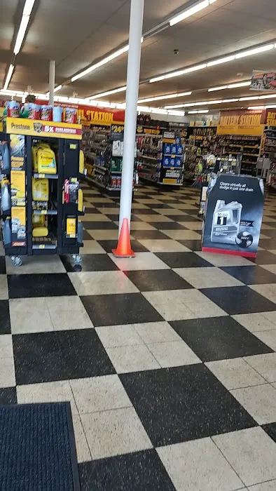 AutoZone Auto Parts 3