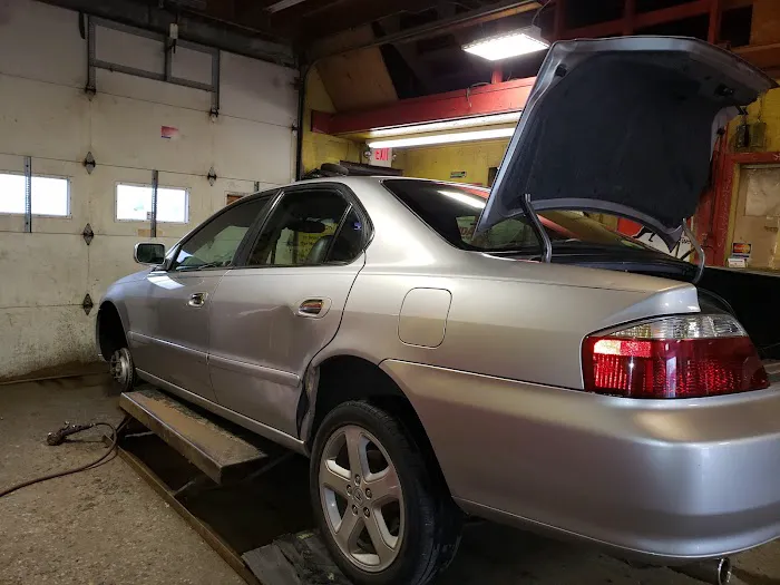 Shawn's Used & New Tires 6