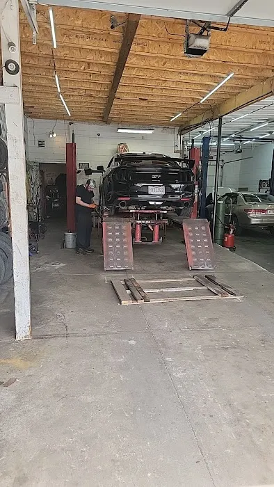 Gina's Tire Service 8