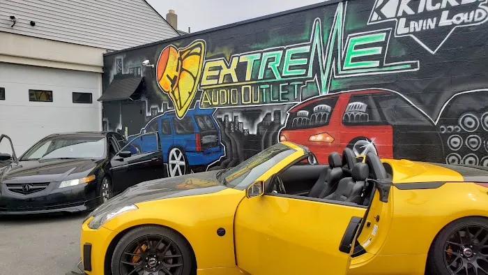 Extreme Audio Outlet 4