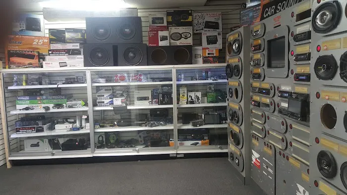 Extreme Audio Outlet 9