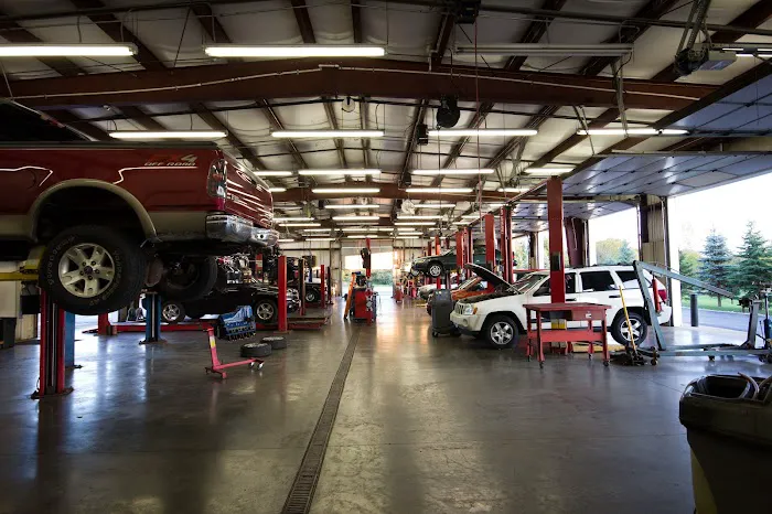 GT Tire & Automotive 6