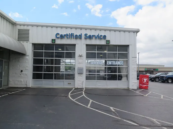 Bush Auto Place Service Center 1