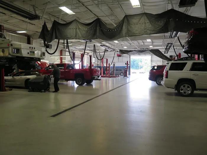 Bush Auto Place Service Center 4