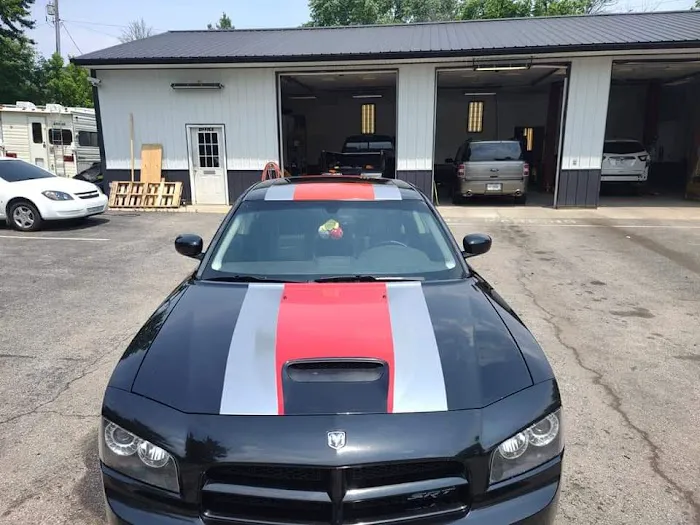 Collins' Customz LLC 0
